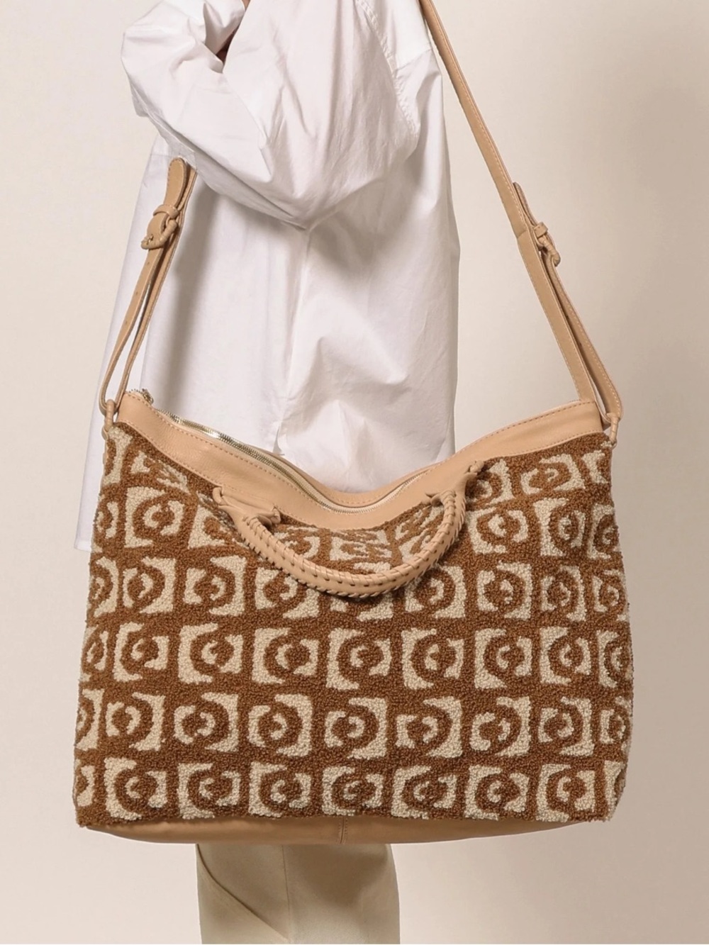 Cleobella Weekender - Picture 3 of 4